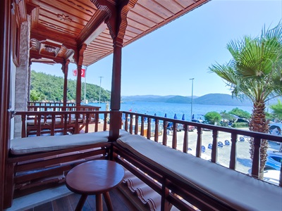 Deniz Manzaralı Standart Oda