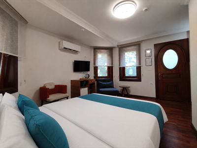 Standart Doğa Manzaralı Balkonlu